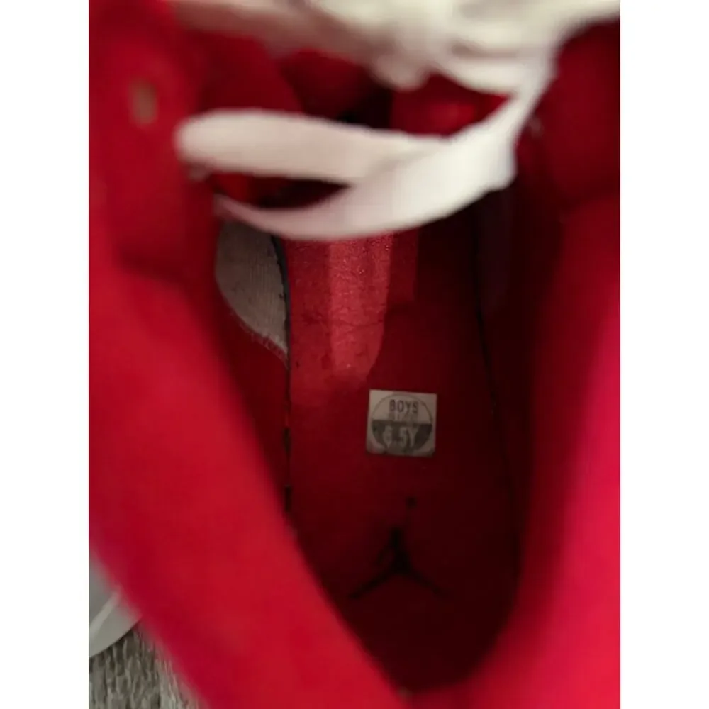 Jordan 1 Mids HARE Bugs Bunny SE 2015 Nike Basketball Sneakers in Size 6.5Y GUC
